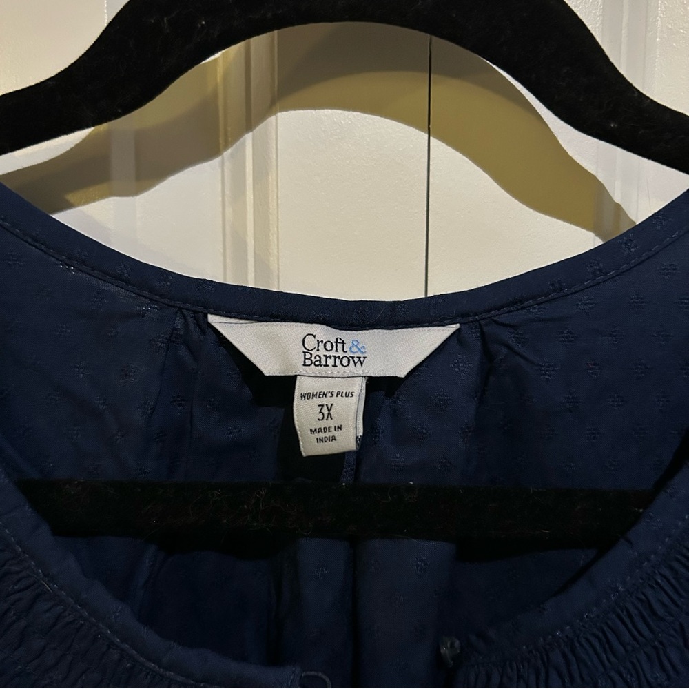 Croft & Barrow Blue Sleeveless Tank Top - Picture 2 of 5